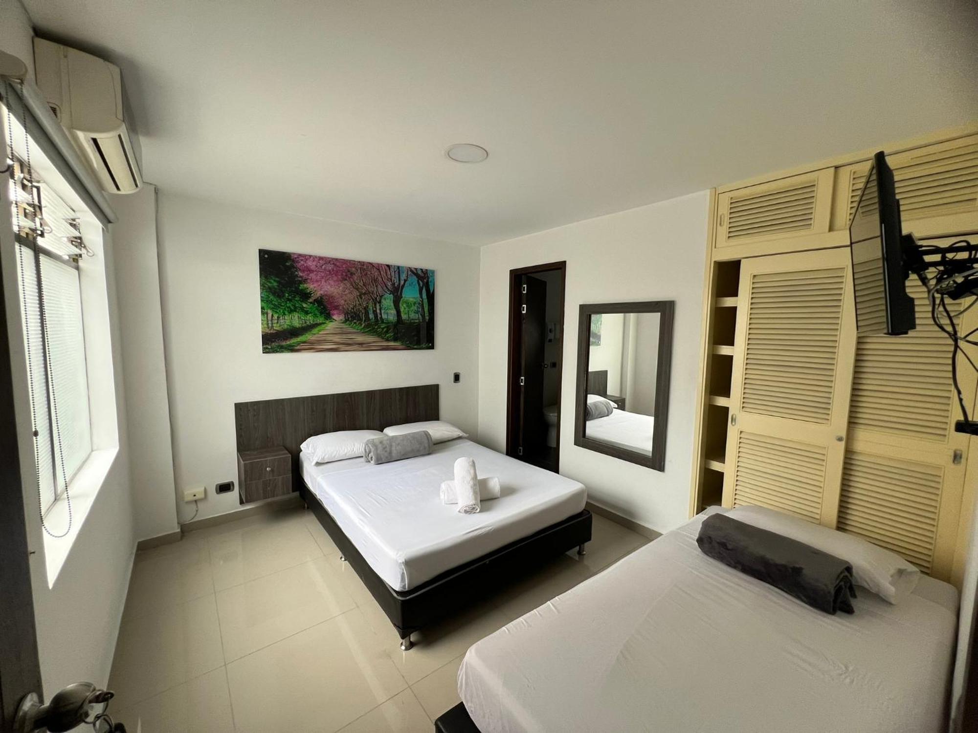 Hotel Jardin De Laureles Medellin Exterior photo